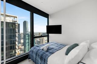 Skyline Apartment with Pool & Views - 3