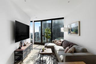 Skyline Apartment with Pool & Views - 2