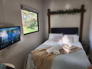 Rosebank Tiny House - 9