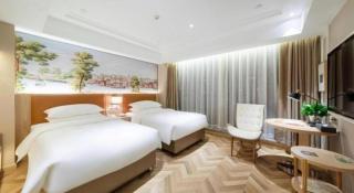 Vienna Hotel Chongqing West Station Square - 2