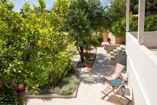 Leonti Maison - 6