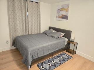 Cool and Cozy 1 Bedroom Suite - 8