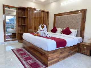 Brick And wood Resort kasauli - 7