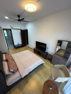 Lumi Loft Amberside, Country Garden Danga Bay, Johor Bahru - 4
