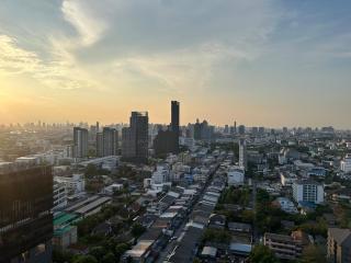 High-rise 1BR by True Digital Park & Cloud 11 - 2