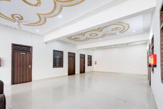 Super Collection O Iskcon Vrindavan Formerly Shri Mukund Dham - 1