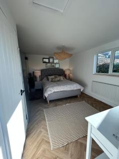 kingsize Little Home - 5