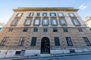 Charming Flat - Historic Center - Happy Rentals - 3