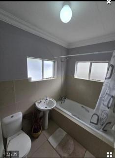 Fourways guesthouse & spa - 5