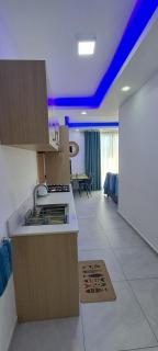 Flic en Flac Cozy modern Apartment with AC & Pool - 3