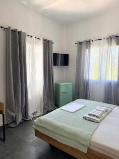 Central Parikia stay-Helios - 3