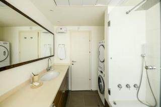 Chic 2BR Apt w Large Windows in Tel Aviv Old North - 4