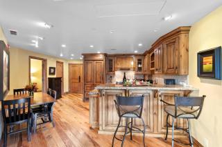 Royal Plaza at Deer Valley - One Bedroom Condo with Hot Tub #305 condo - 7