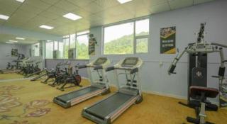 Vienna Hotel Guangdong Huizhou Lilin North Railway Station - 1