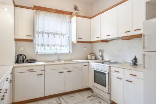 Kyma Arch House - 8