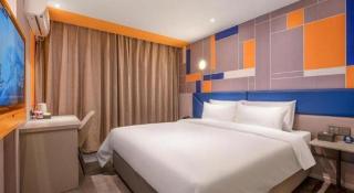 7 Days Inn Wuhan Dingziqiao Zhongnan Road Metro Station - 8
