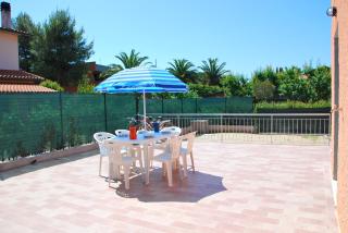 Appartamenti Margherita - Zona mare con clima e posti auto - 0