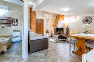 Penthouse Di Charme In Borgo Vicino - 2