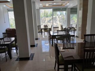 Hill View Hotel - 3