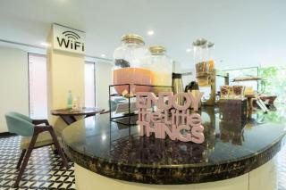 Hotel Limon - Near Huda City Centre I Balcony Rooms - 2