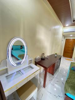 Pele's Place - 1