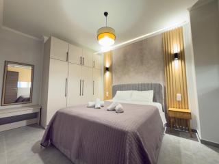 DNS Elements Apartments 2 - 3