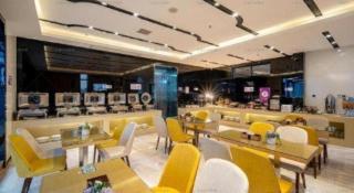 Lavande Hotels Yuxi Times Square - 4