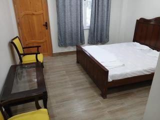 Hill View Hotel - 9