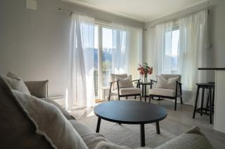 Istay - Kirkegårdsvegen - 8