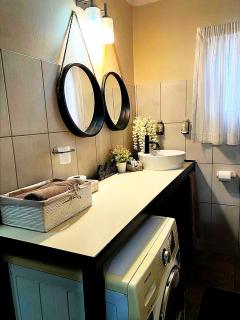 10 Kooralboom Self Catering Apartments - 7