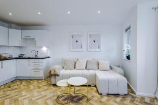Manchester Sportcity 2BR Apt Sleeps 6 - 9