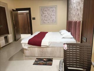 Hotel Lotus Stay INN - 2