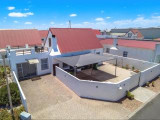 House Lilly Langebaan Holiday Home - 9