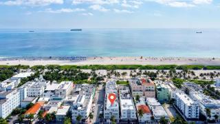 South Beach Loft - Steps to Ocean Drive - 7
