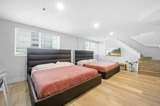 South Beach Loft - Steps to Ocean Drive - 2