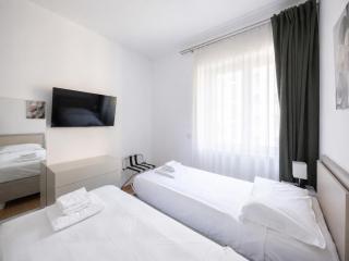 Irnerio Luxury Suite in the Center by Synergy - 7