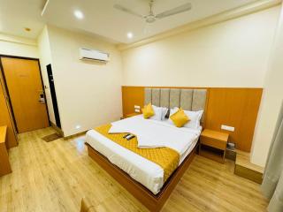 Hotel Breeze Bay BKC - Near US Embassy - 9