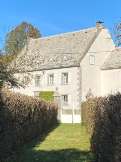 Maison de caractère au cœur des volcans d'Auvergne - Gelles - 0