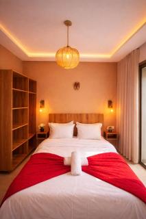 Imi Villa with 4 Apartments•Walk to Beach&Rooftop - 1
