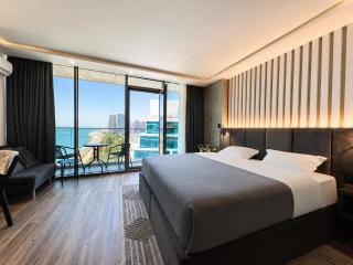Honeymoon Premium Apartments - Batumi View - 9