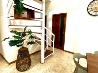 Lalin Pool Villa - 5 mins to Central Festival - Private 4BR Pool Villa for 10 - 3