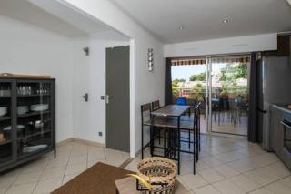Cozy duplexterrace barbecue pool beach on foot - 6