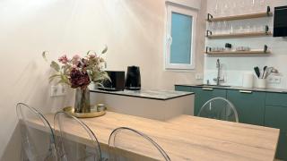 ERVI Sea View Apartment by Los Locos Beach - 5