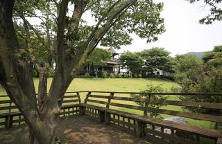 Anmyeondo Lake Park Pension - 1