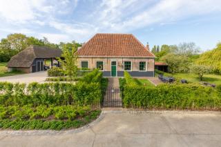 Welcome in - Boerderij Molenhof met een riante tuin I Stationsweg 5, Heinkenszand - 1