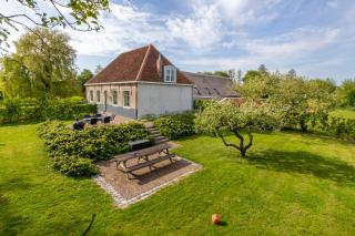 Welcome in - Boerderij Molenhof met een riante tuin I Stationsweg 5, Heinkenszand - 0