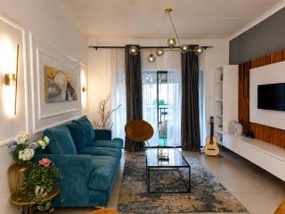 Modern Farmhouse Apartment - Near OR Tambo Airport - 6