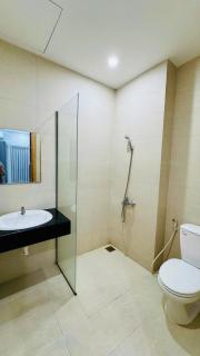 D Home - 6