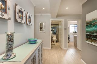 Marine Court 2 - Sea Facing - Groundfloor - Hermanus Centre - 3
