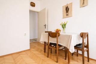 Beachfront Central Apartment Mul Kali - 6